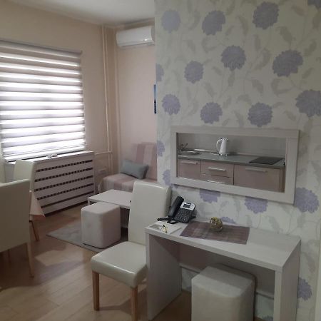 Apartman Karadjordje 2 Belgrad Zewnętrze zdjęcie
