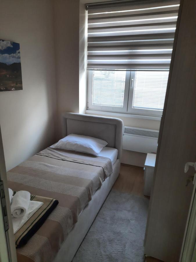 Apartman Karadjordje 2 Belgrad Zewnętrze zdjęcie